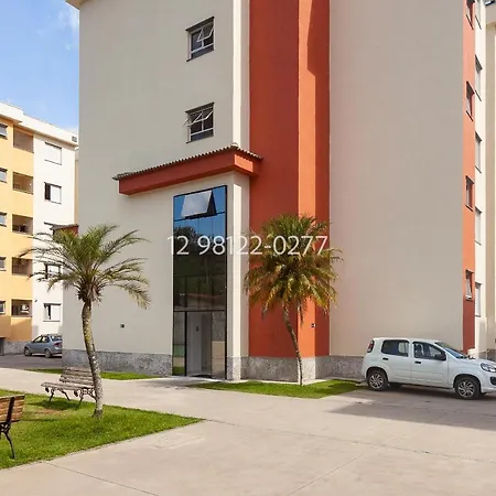 Sun Way Apartamentos com piscinas e churrasqueiras-3